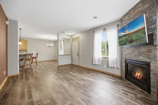 17179 Monroe DR NW, Elk River, MN 55330