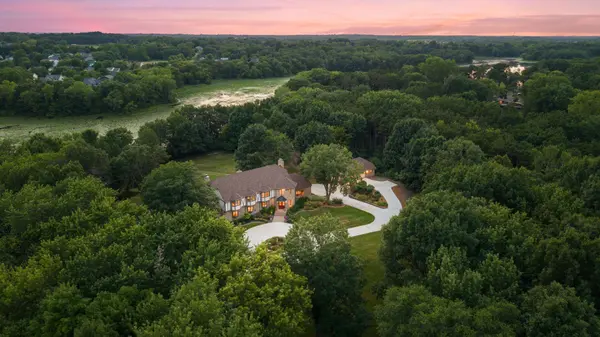 1166 Nightingale BLVD, Stillwater, MN 55082