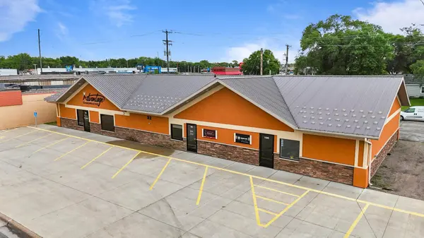 32 32nd AVE S, Saint Cloud, MN 56301