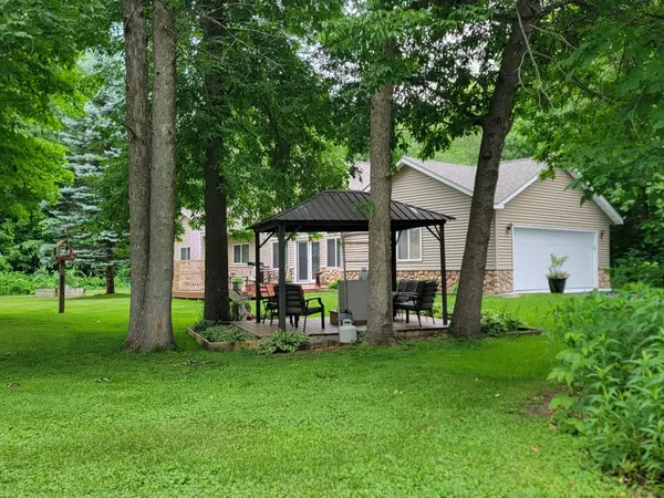 1235 Malone Park RD, Isle, MN 56342