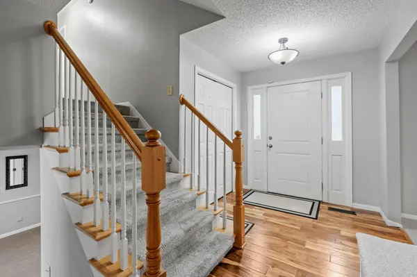 13500 Clinton PL, Burnsville, MN 55337