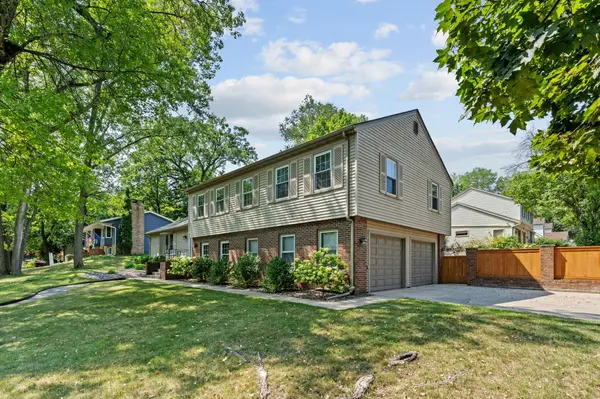 13500 Clinton PL, Burnsville, MN 55337