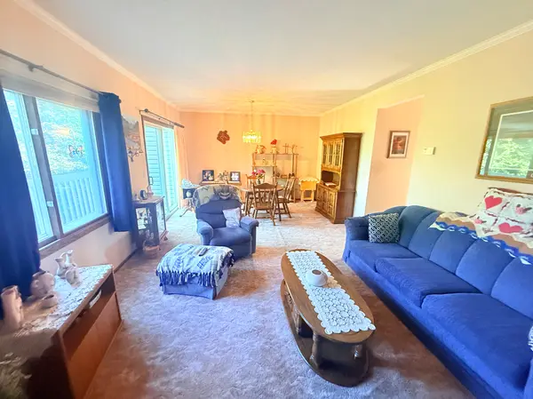 2224 Tower CT, Woodbury, MN 55125