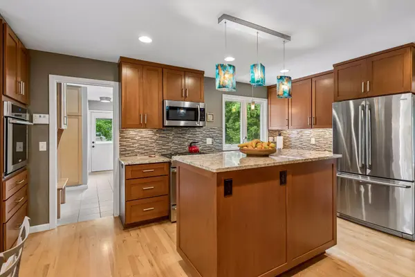 2516 Monterey AVE S, Saint Louis Park, MN 55416