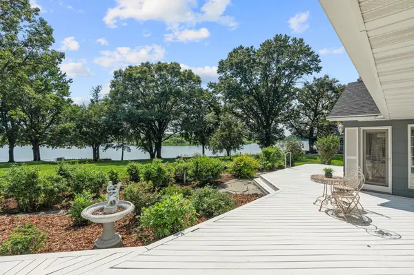 8211 River Acres RD, Cottage Grove, MN 55016