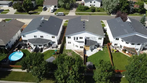 825 12th AVE W, West Fargo, ND 58078