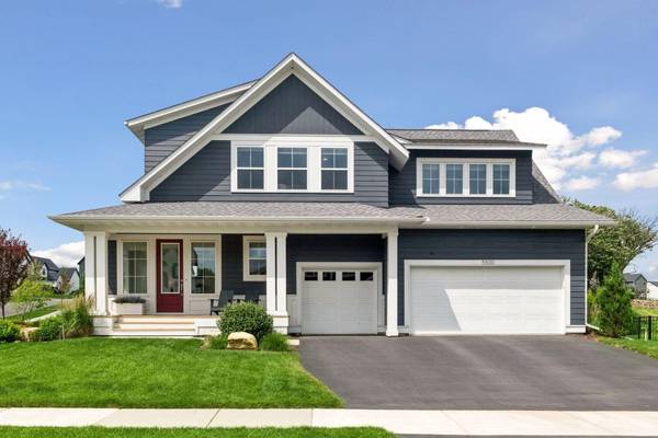 5500 Rolling Hills Pkwy, Victoria, MN 55318