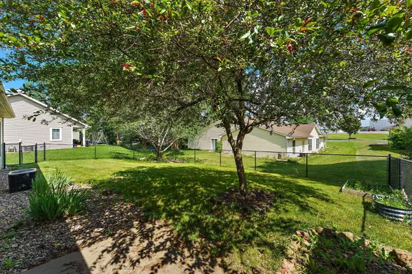1825 Windmill DR, Baldwin, WI 54002