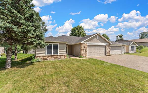 1825 Windmill DR,  Baldwin,  WI 54002