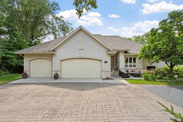 15183 Wayzata BLVD, Wayzata, MN 55391