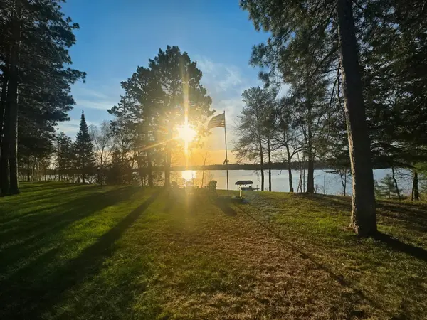 13290 Boonstra DR, Nevis, MN 56467