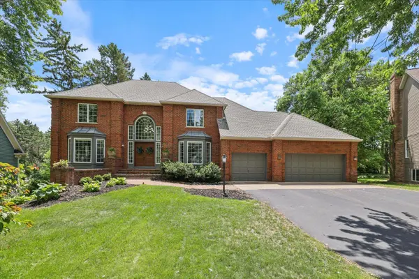 1638 Quail Ridge CIR, Woodbury, MN 55125