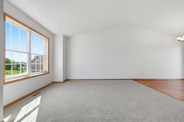 1114 Hidden Creek BLVD, Mayer, MN 55360