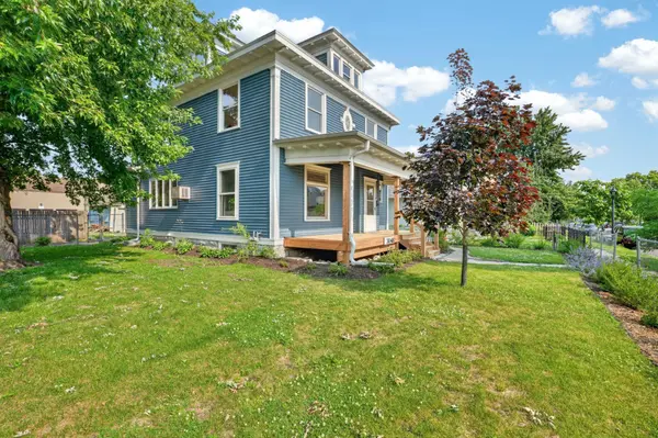 3048 Columbus AVE, Minneapolis, MN 55407