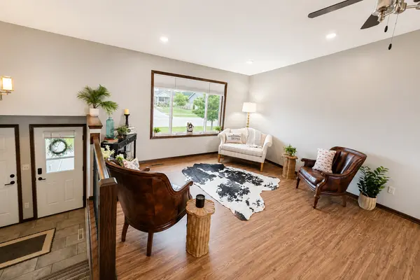 906 7th AVE, Wanamingo, MN 55983