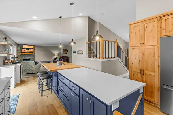 9142 Harpers CT NE, Blaine, MN 55449