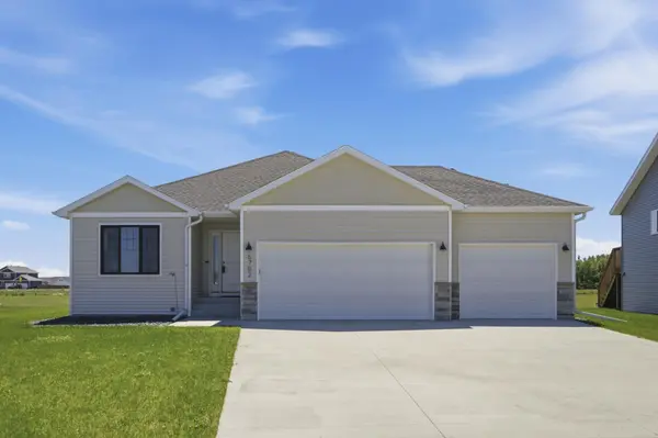6702 72nd AVE S, Horace, ND 58047