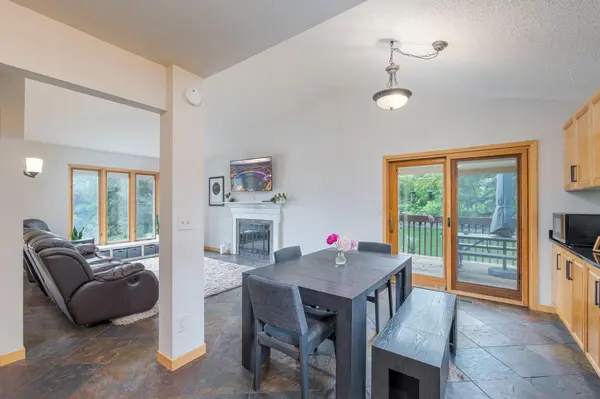 2840 Mayflower AVE, Minnetonka, MN 55305