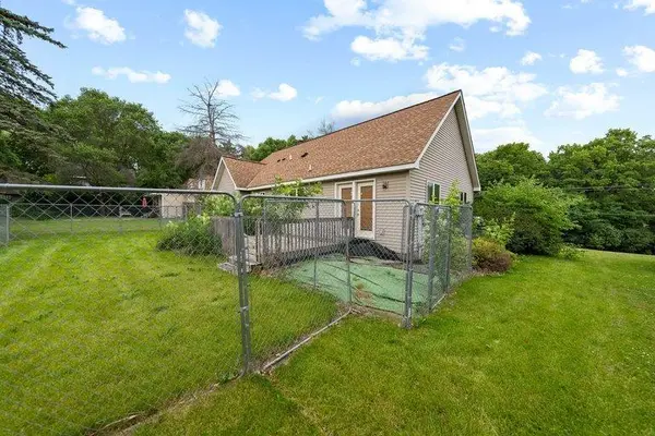 5867 Bartlett BLVD, Mound, MN 55364