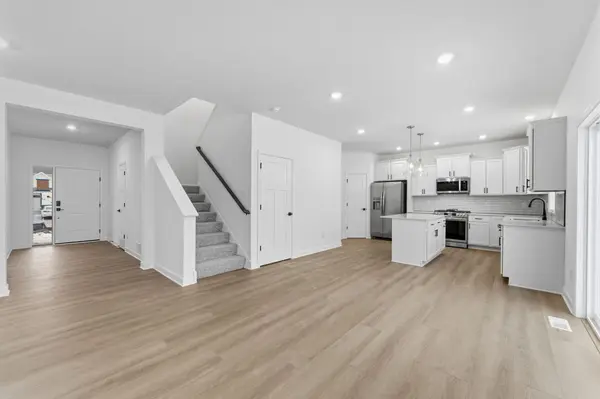 18640 Ivanhoe ST NW, Elk River, MN 55330