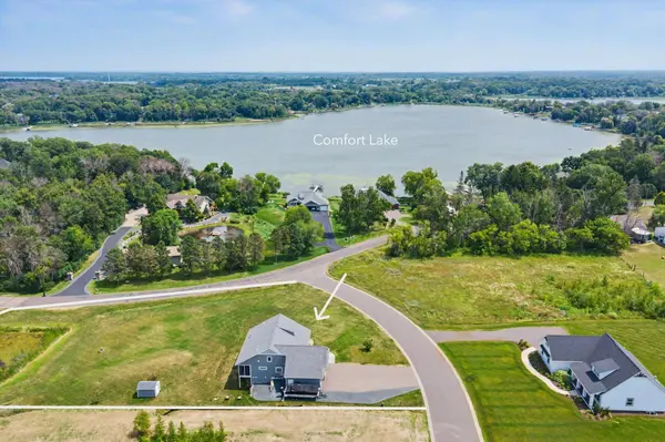 7592 255th ST, Wyoming, MN 55092