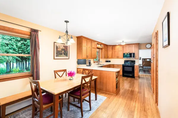 5506 W Arrowhead RD, Hermantown, MN 55811