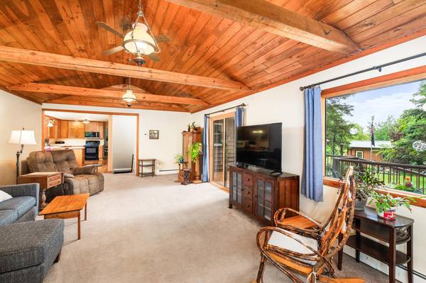 5506 W Arrowhead RD, Hermantown, MN 55811