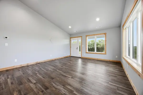 4983 167th AVE SE, Kindred, ND 58051