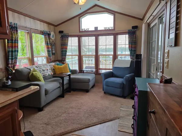 18096 Browns Lake Road # 60 RD, Richmond, MN 56368