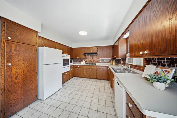 709 N Fremont ST, River Falls, WI 54022