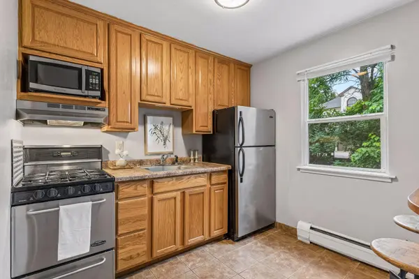 656 Ashland AVE #7, Saint Paul, MN 55104