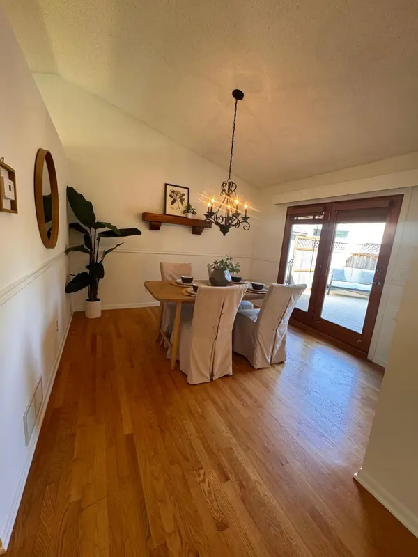 6522 Gray Fox Curve, Chanhassen, MN 55317