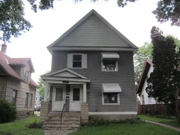 1535 Adams ST NE, Minneapolis, MN 55413