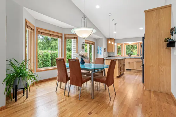 702 Crescent Curve, White Bear Twp, MN 55127