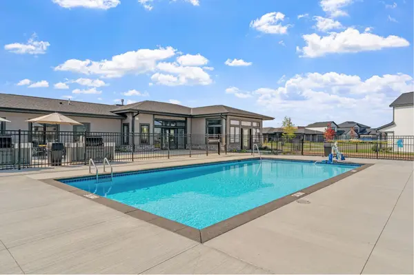 11421 51st ST NE, Albertville, MN 55301