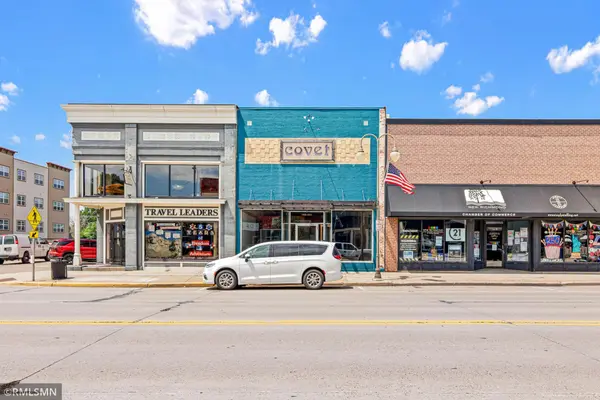 251 S Knowles AVE #A, New Richmond, WI 54017