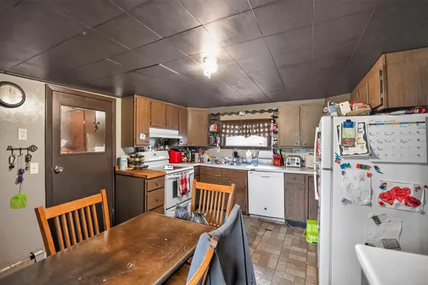 709 9th ST NE, Little Falls, MN 56345