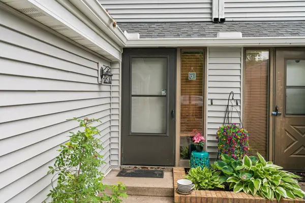 3030 Shields DR #101, Eagan, MN 55121
