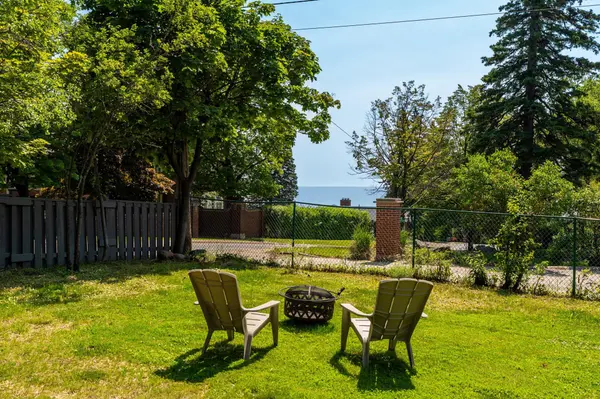 225 N 26th AVE E, Duluth, MN 55812