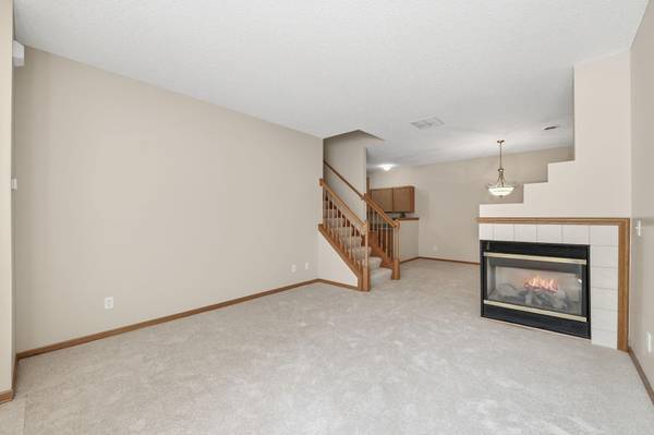 11216 204th ST W, Lakeville, MN 55044
