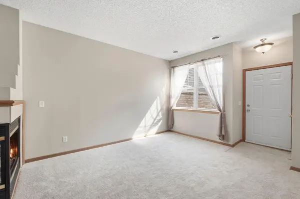 11216 204th ST W, Lakeville, MN 55044