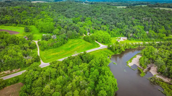 tbd County Road 7, Zumbro Falls, MN 55991
