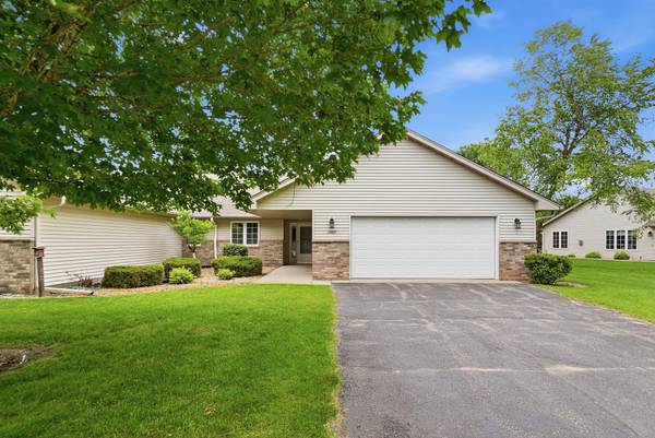 1009 Fairway DR, Princeton, MN 55371