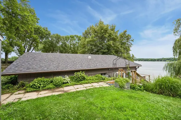 20787 Drumflower RD, Richmond, MN 56368