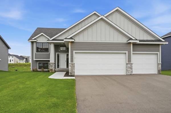17750 Empire TRL, Lakeville, MN 55044