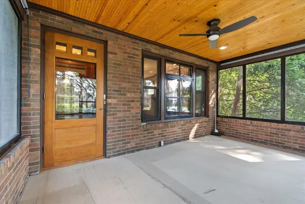 887 Ashland AVE, Saint Paul, MN 55104
