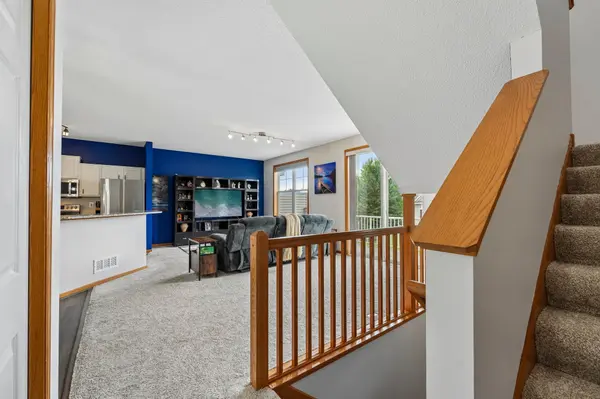 20651 Hampshire WAY, Lakeville, MN 55044