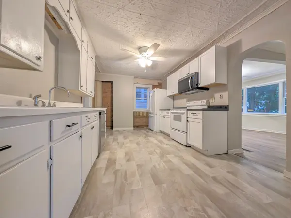 103 1st ST SW, New Prague, MN 56071