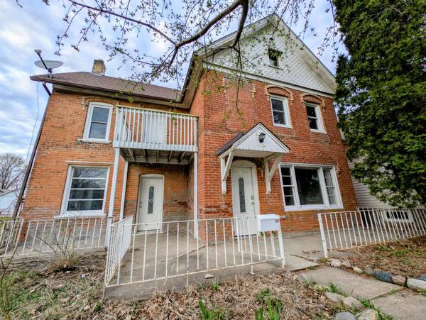 103 1st ST SW, New Prague, MN 56071