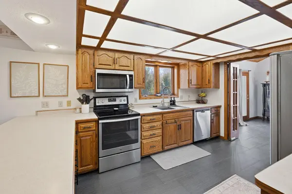 703 Shady Ridge RD NW, Hutchinson, MN 55350